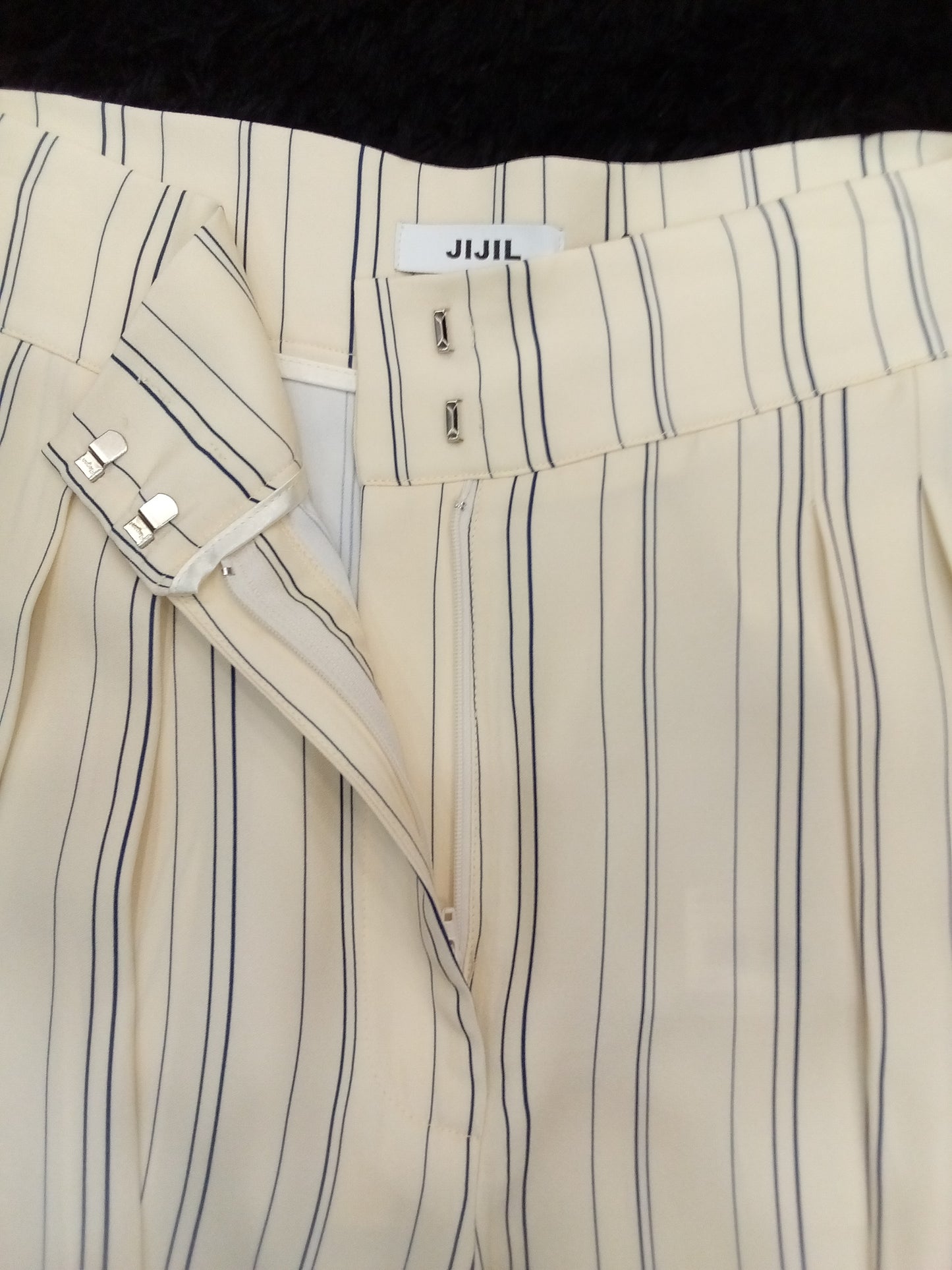 BERMUDA GESSATO JIJIL