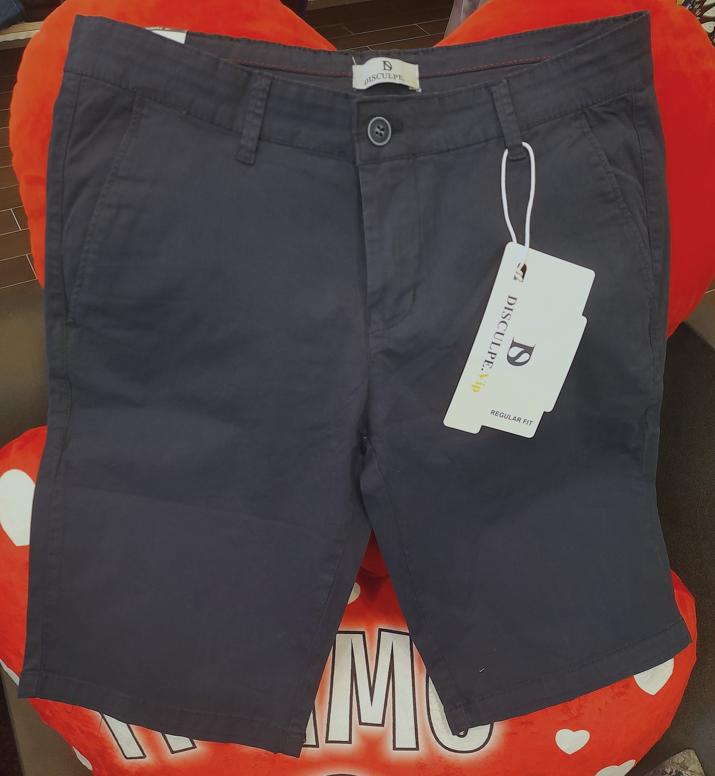 BERMUDA DISCULPE. VIP.