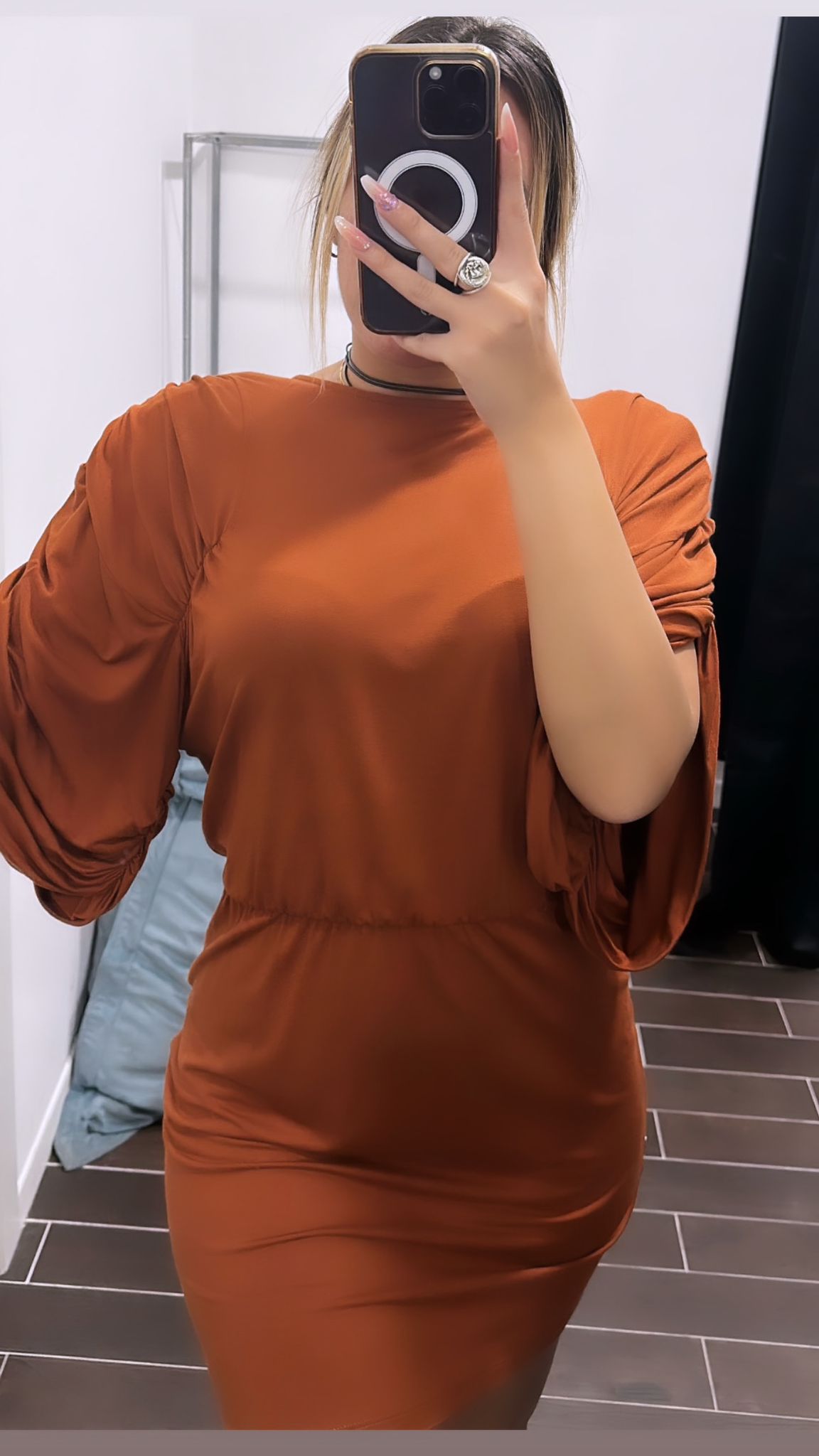 VESTITO JIJIL