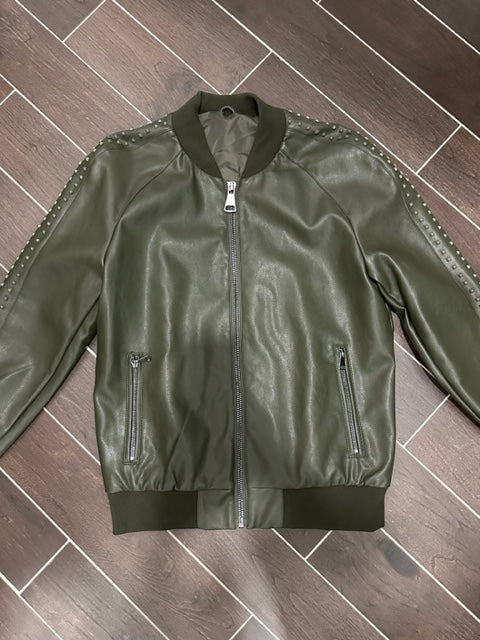 CHIODO IN PELLE VERDE CON BORCHIE