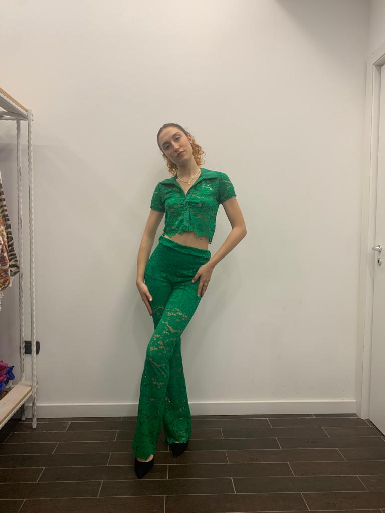 Completo in pizzo